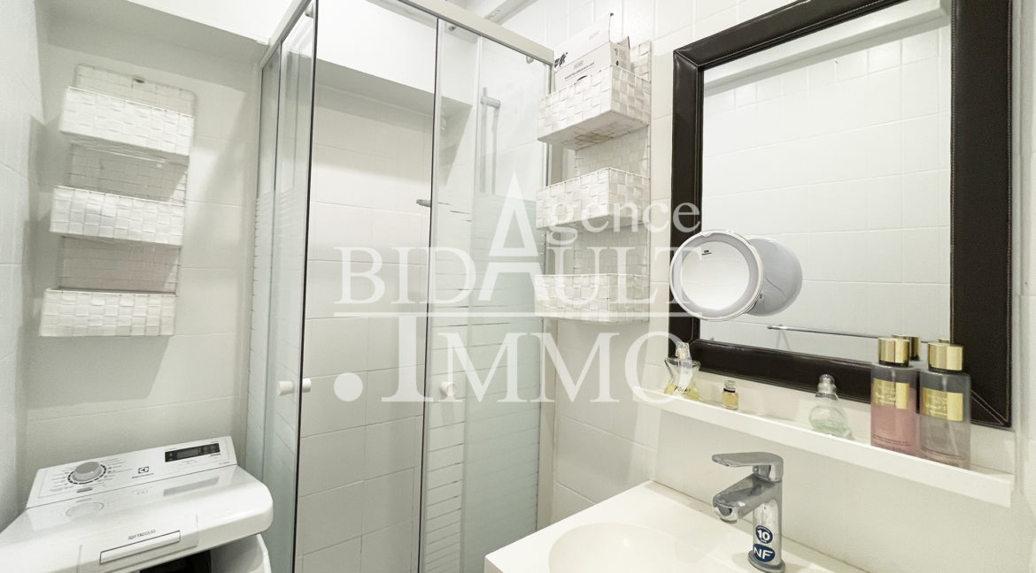 Appartement 2 Pièces Résidence Elysée 2