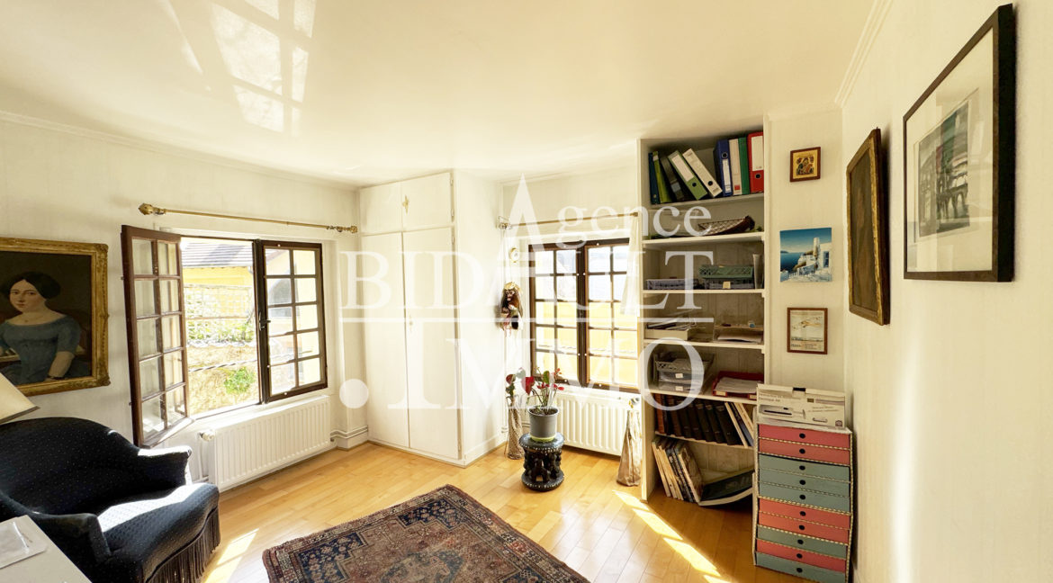 Maison 7 Pièces La Celle-Saint-Cloud
