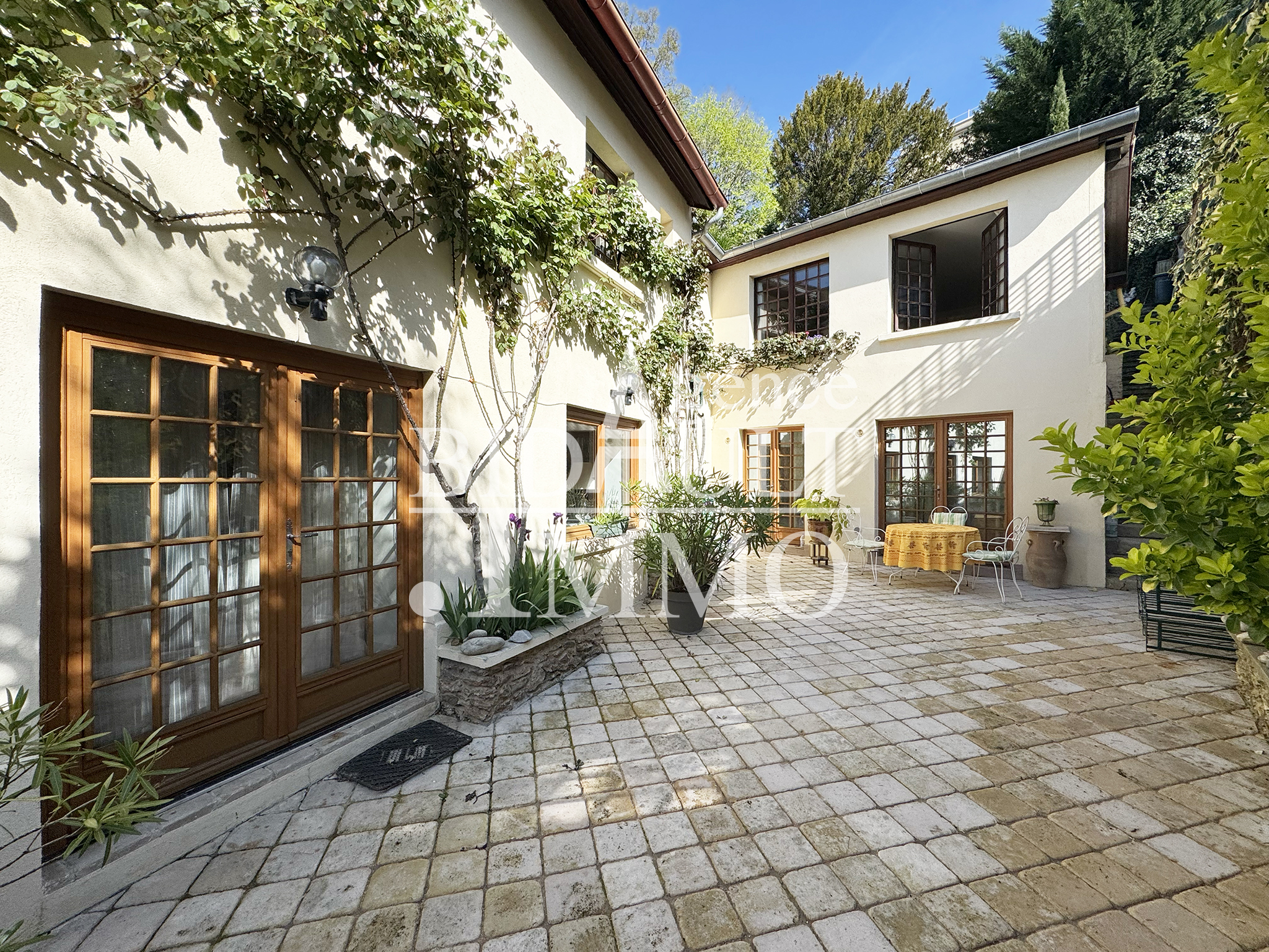 Maison 7 Pièces La Celle-Saint-Cloud