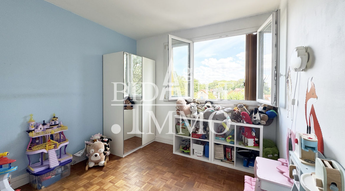 Appartement 4 Pièces La Celle-Saint-Cloud