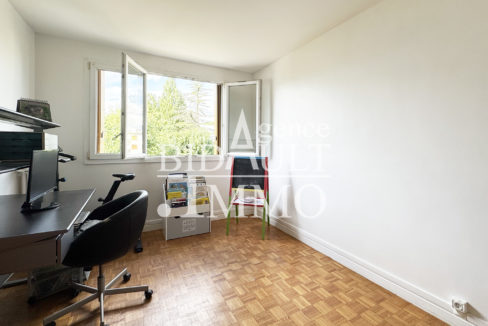Appartement 4 Pièces La Celle-Saint-Cloud
