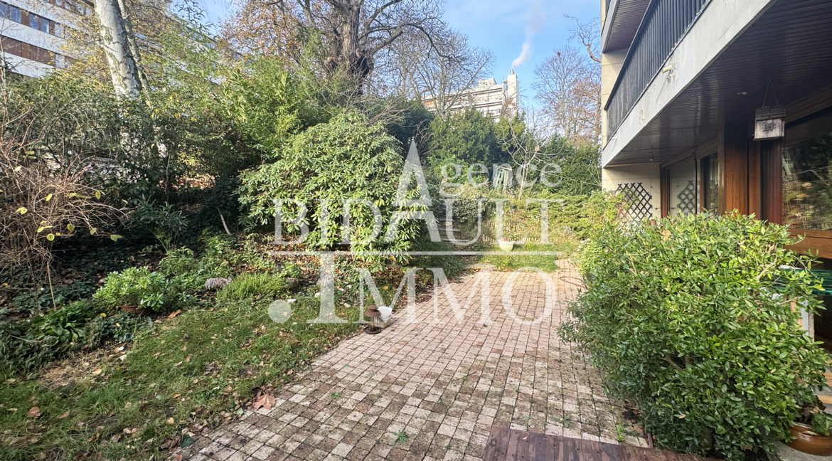 Appartement 4/5 Pièces avec Terrasse et Jardin - Résidence Elysée 2