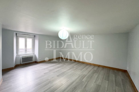 Maison de ville 5 Pièces Béville-Le-Comte 27800