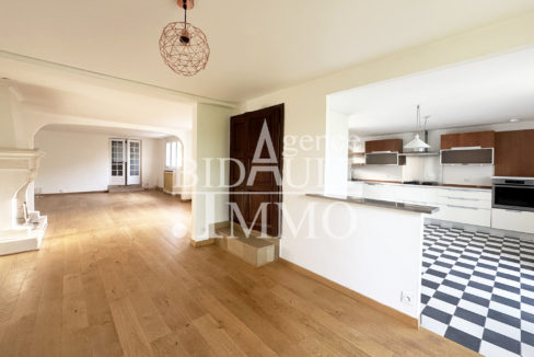 Maison 7 Pièces La Celle-Saint-Cloud