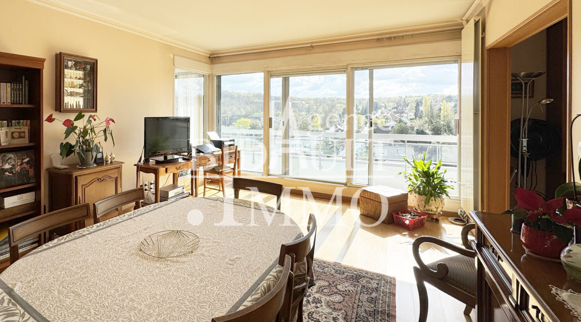 Appartement 4 Pièces La Celle-Saint-Cloud