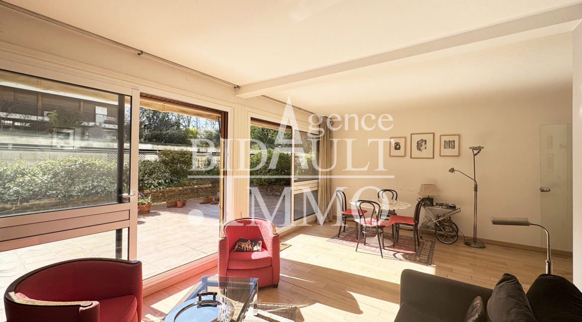 Appartement 4/5 Pièces avec Terrasse - La Celle-Saint-Cloud