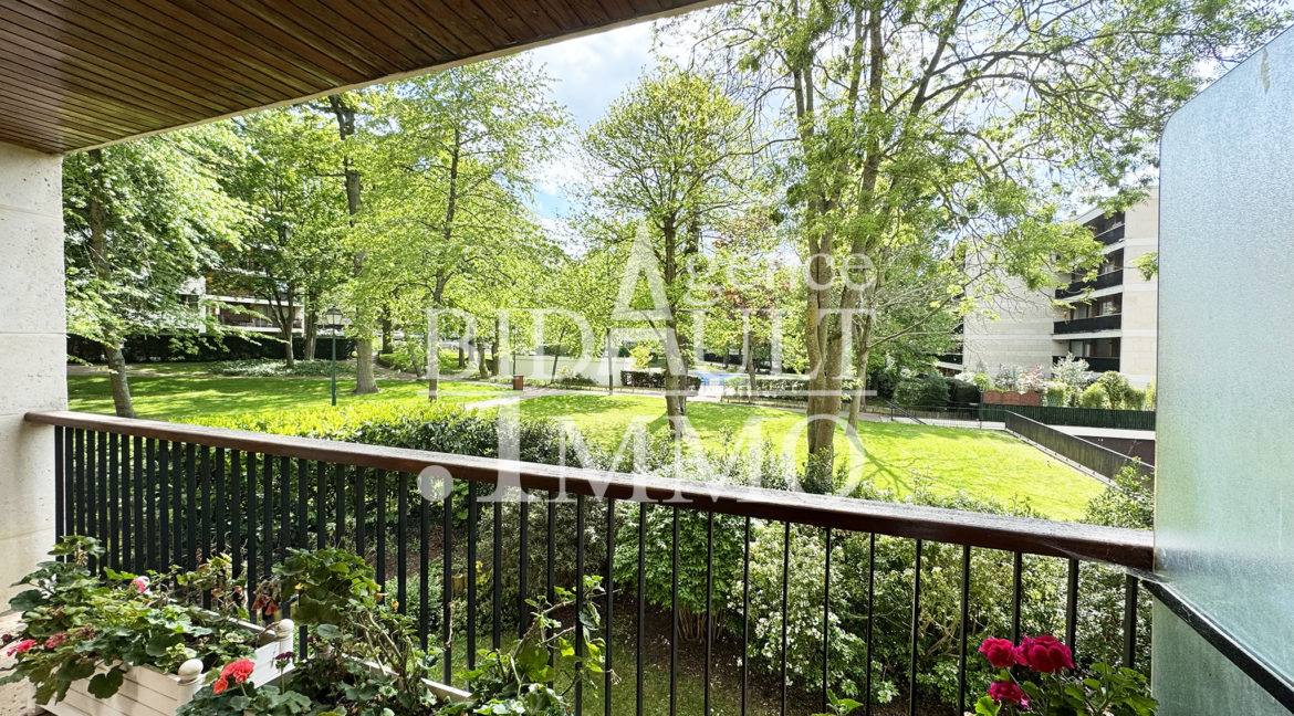 Appartement 5 Pièces avec Terrasse et Jardin La Celle-Saint-Cloud