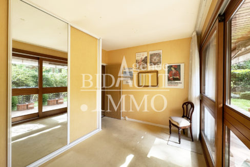 Appartement 5 Pièces avec Terrasse et Jardin La Celle-Saint-Cloud