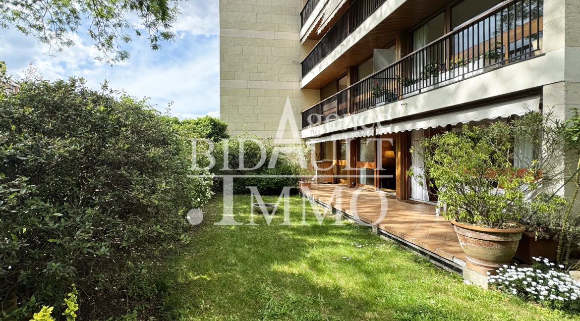 Appartement 5 Pièces avec Terrasse et Jardin La Celle-Saint-Cloud