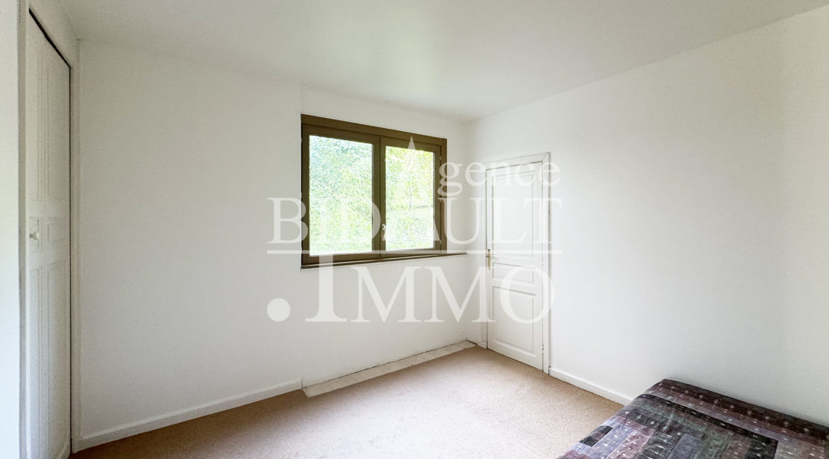 Appartement 5 Pièces avec Terrasse et Jardin La Celle-Saint-Cloud