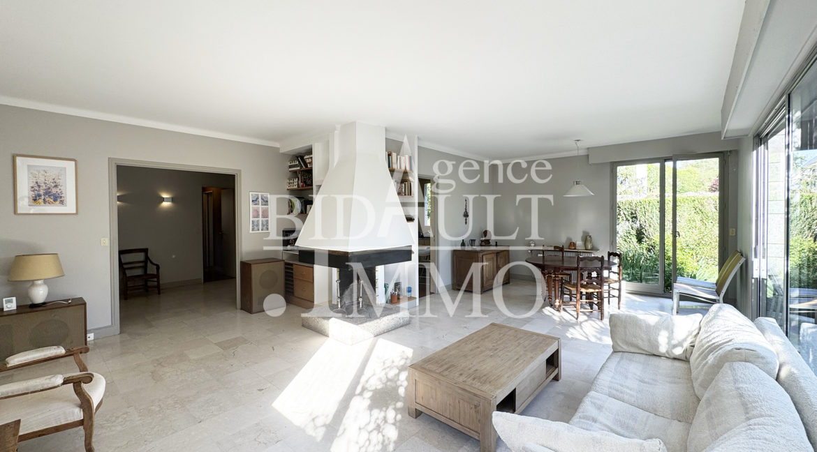 Appartement familial 7 Pièces avec jardin La Celle-Saint-Cloud