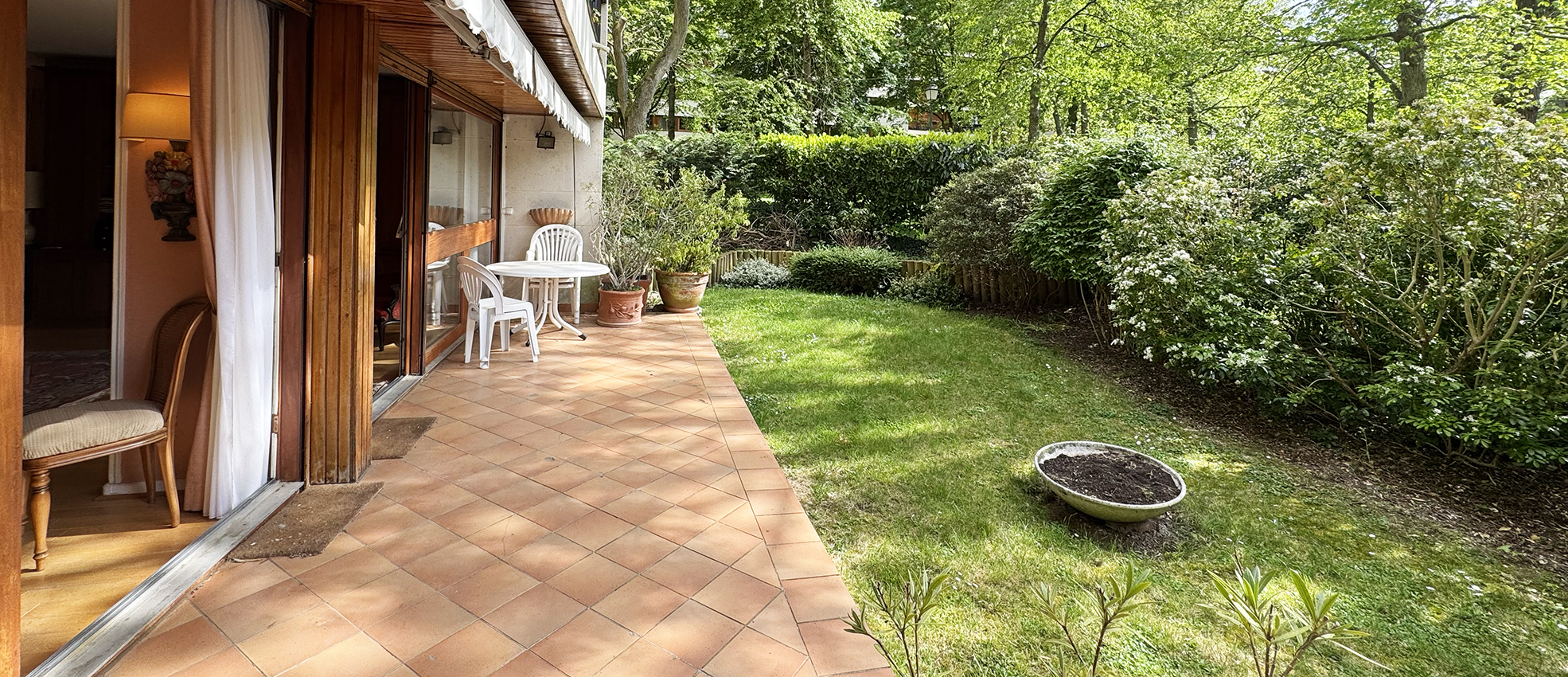 Appartement 5 Pièces avec Terrasse et Jardin La Celle-Saint-Cloud