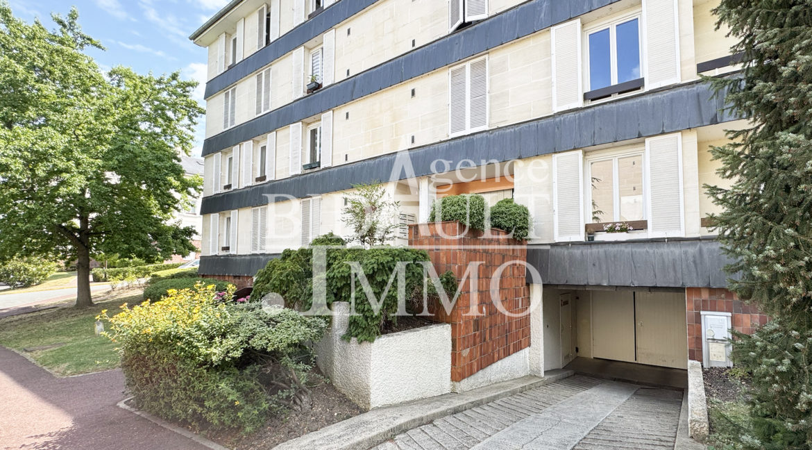 Appartement 5 Pièces avec Terrasse Louveciennes
