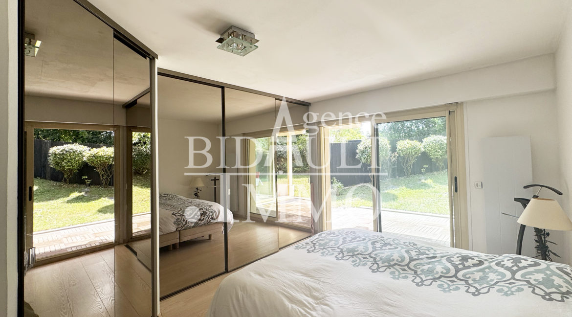 Appartement 5 Pièces avec jardin La Celle-Saint-Cloud