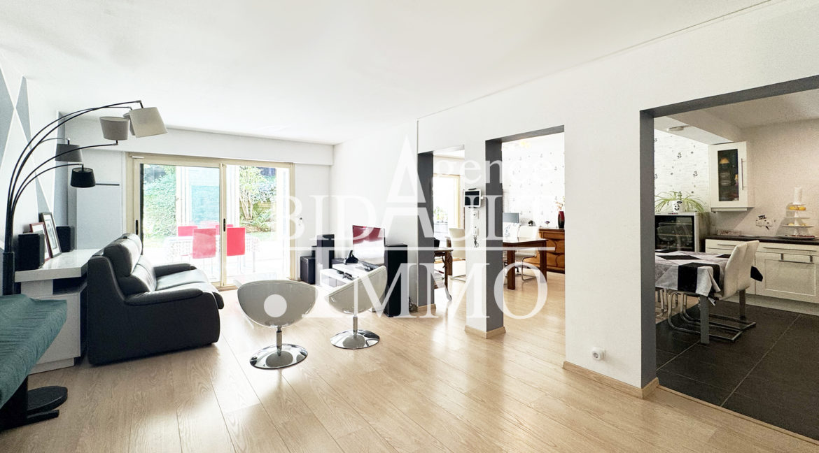 Appartement 5 Pièces avec jardin La Celle-Saint-Cloud