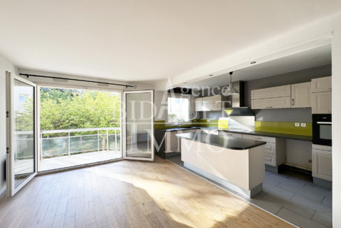 Appartement 4 Pièces La Celle-Saint-Cloud