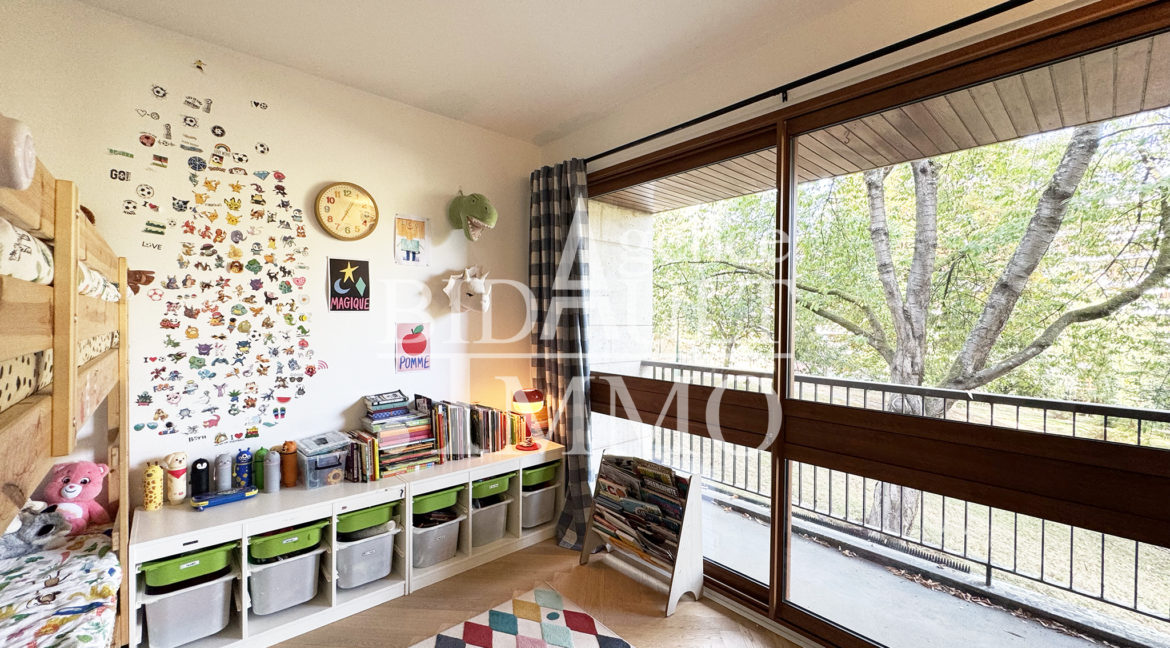 Appartement 4/5 Pièces avec Terrasse et Jardin - Résidence Elysée 2
